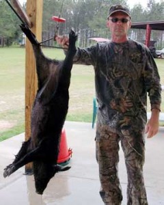 Wayne and his tasty 57lb meat hog